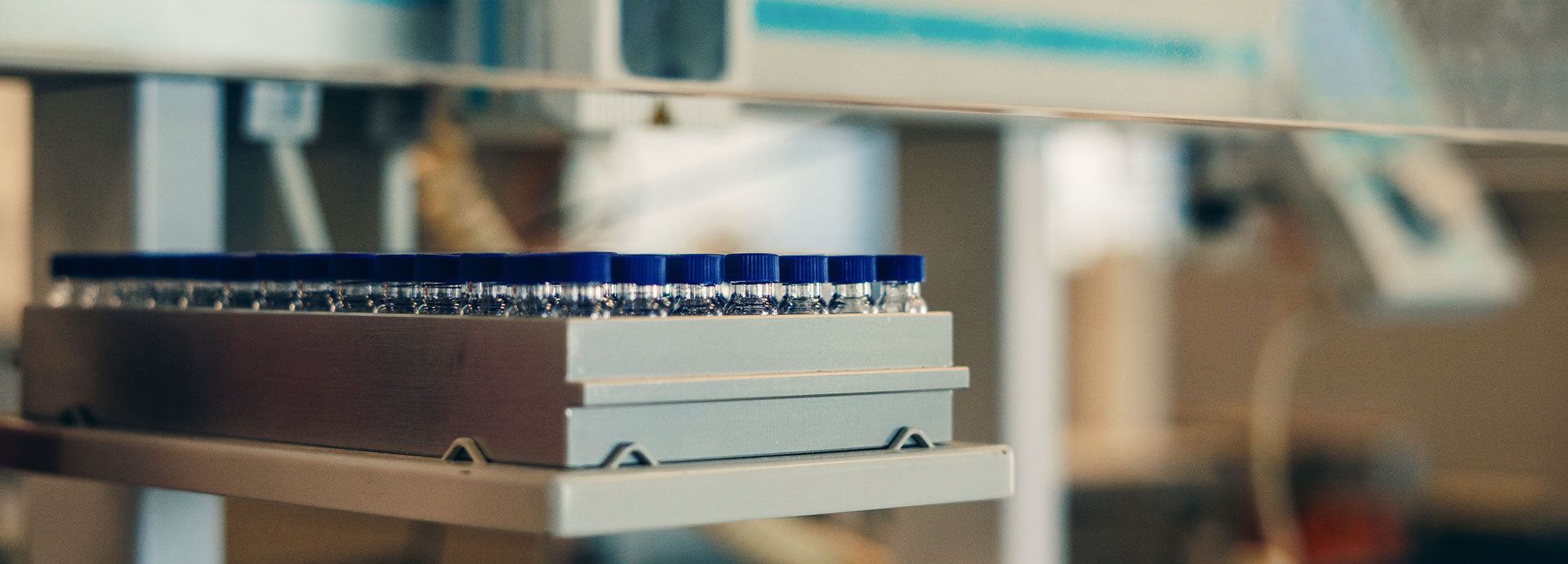 esami di laboratorio e prodotti per conto terzi